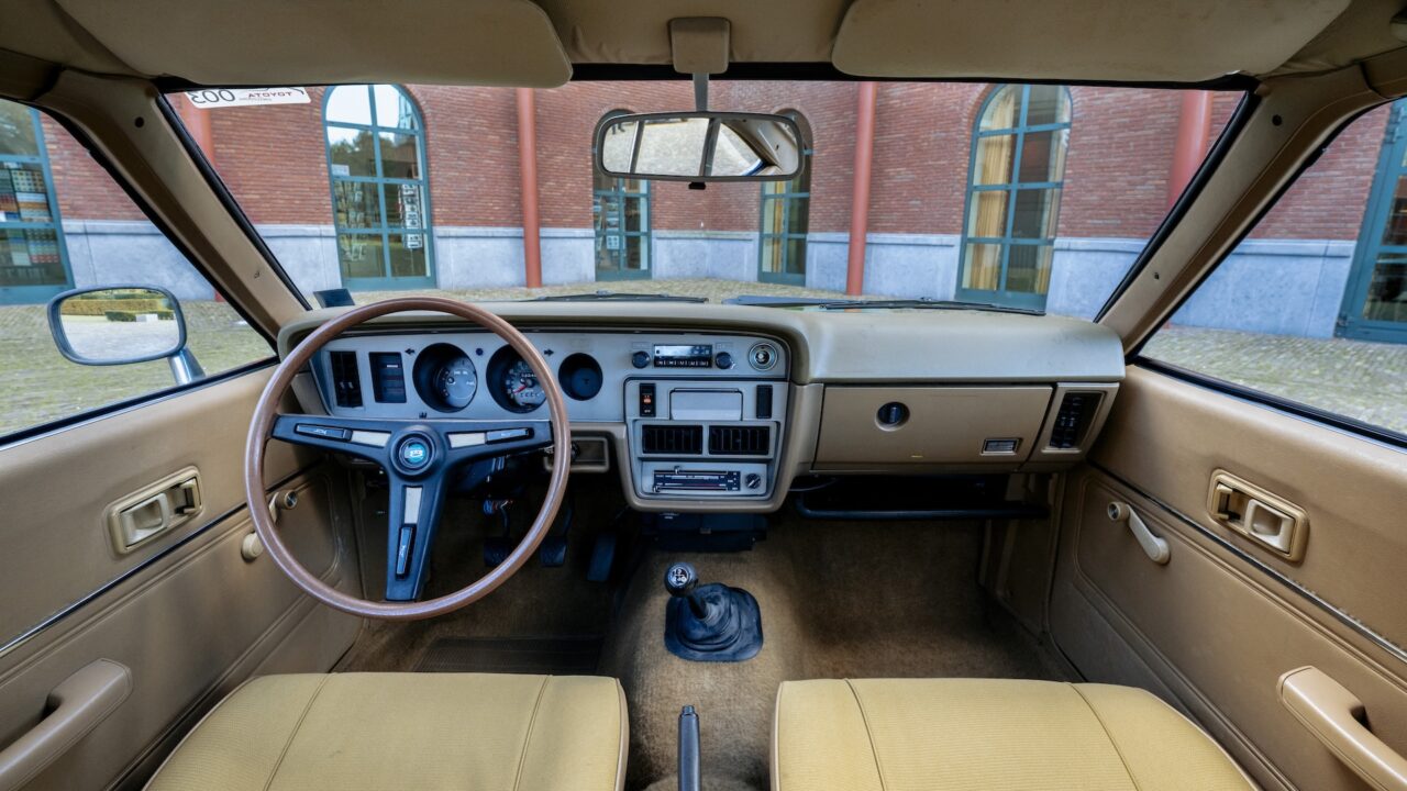 De Toyota Corolla E35