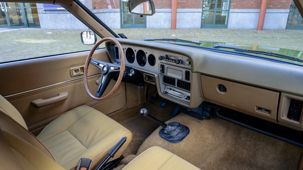 De Toyota Corolla E35
