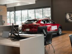 Nieuwe auto in 2027? Zo financier je hem zonder dat het je jaren achtervolgt ...