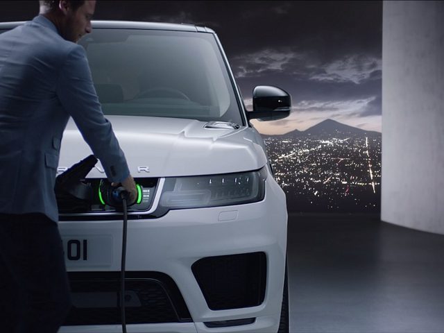 Range Rover Sport P400e
