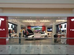Lekker shoppen bij 25 nieuwe Tesla Stores ...