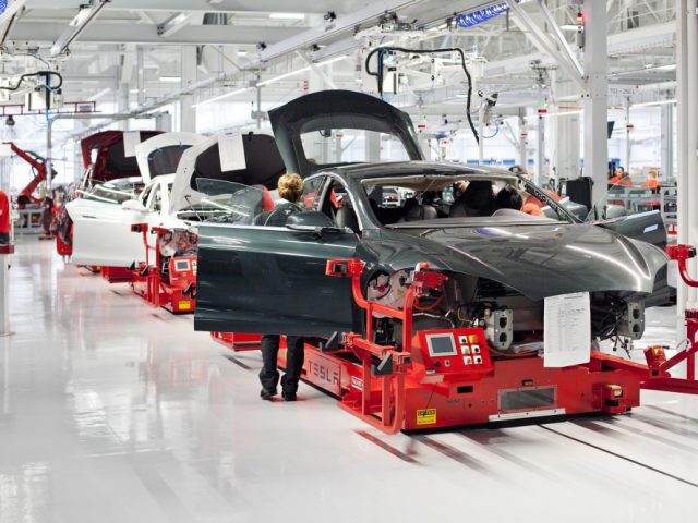 EV-Nieuws: Elon Musk baalt van Trump ...