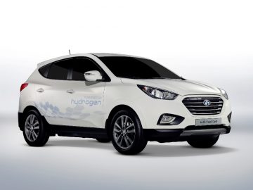 Hyundai levert eerste auto’s op waterstof ...