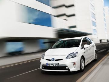 Nederlandse verkoop elektrische auto’s groeit gestaag ...