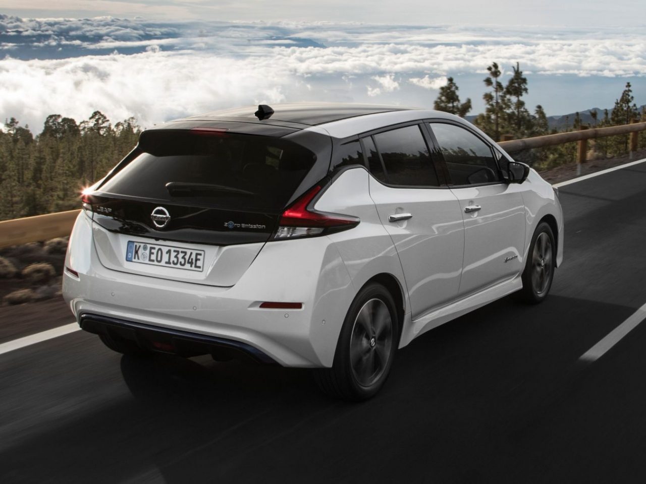 2018 Nissan LEAF
