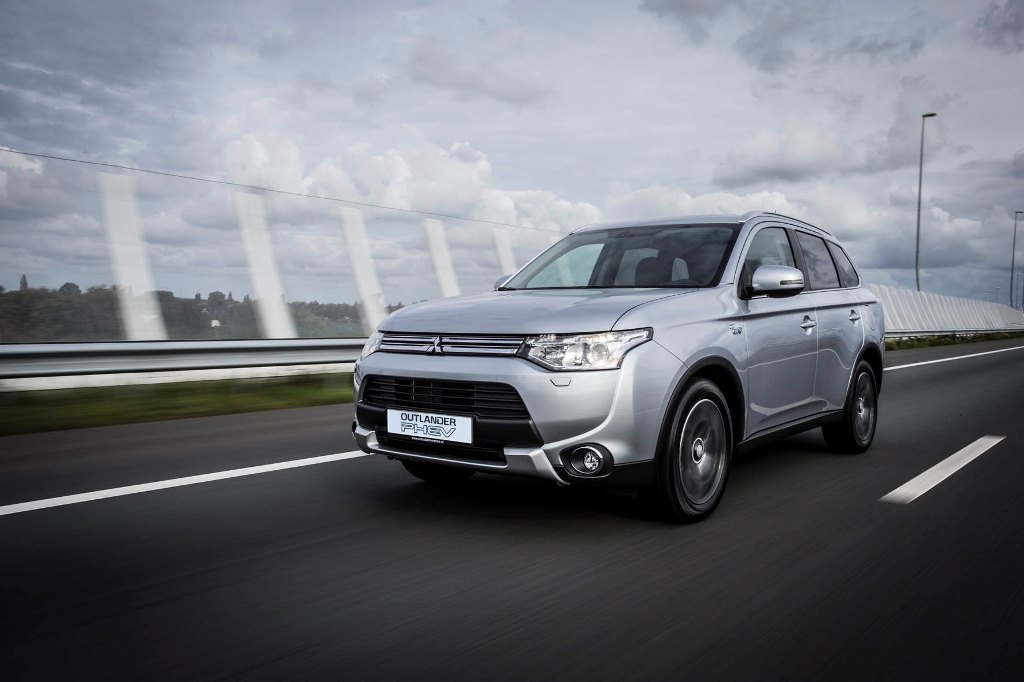 Gratis extra’s op de Mitsubishi Outlander PHEV ...