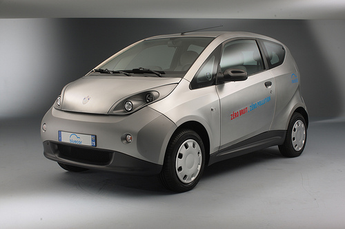Elektrische Bolloré Bluecar in de verkoop ...