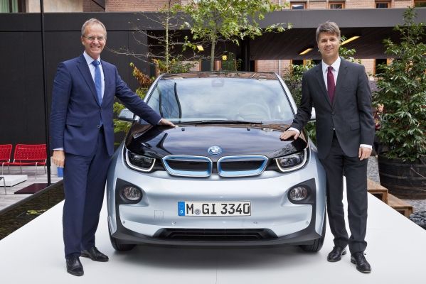 Minister Kamp start wereldwijde lancering BMW i3 ...