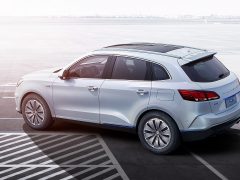 Borgward BXi7