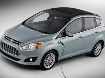 Ford C-Max Energi op zonne-energie ...