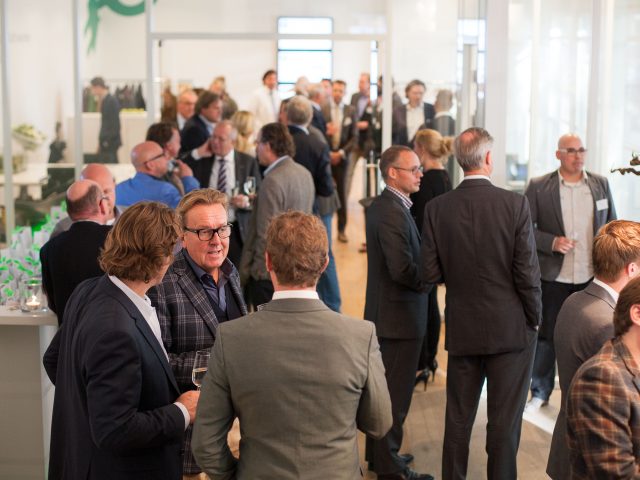 HNR – Elektrisch Vervoer Centrum Rotterdam viert feest ...