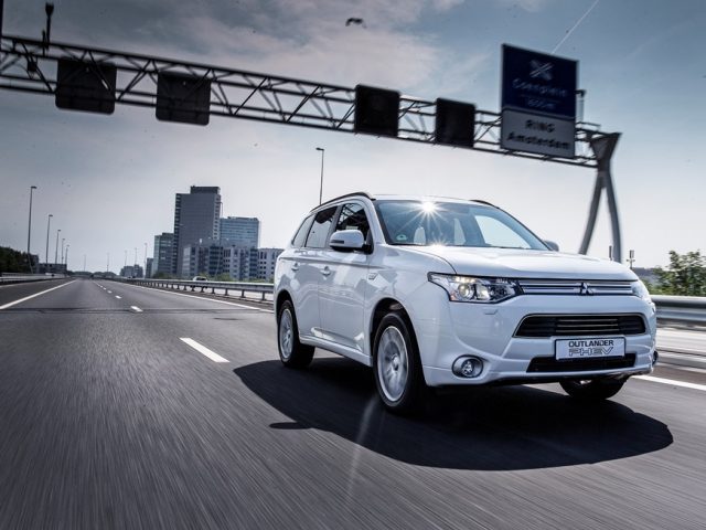Minder fiscaal voordeel voor elektrische auto’s en plug-inhybrides ...