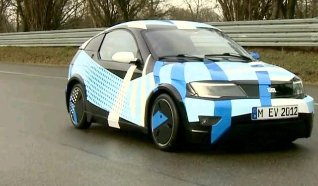 BMW en Daimler testen elektrische Visio.M in München ...