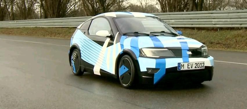 BMW en Daimler testen elektrische Visio.M in München ...