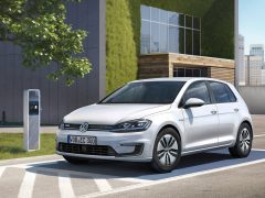 Vernieuwde e-Golf oogt strakker en rijdt verder ...