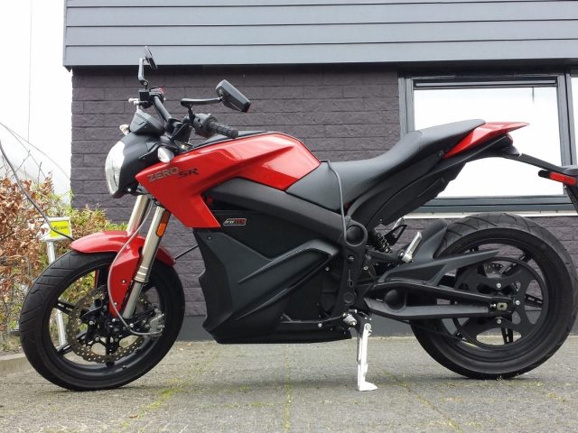 Bliksemsnel sprinten met elektrische Zero SR ...