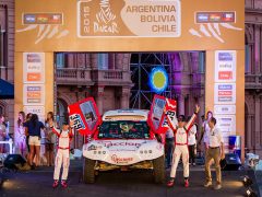 Acciona voltooit als eerste volledig elektrisch een Dakar-etappe ...