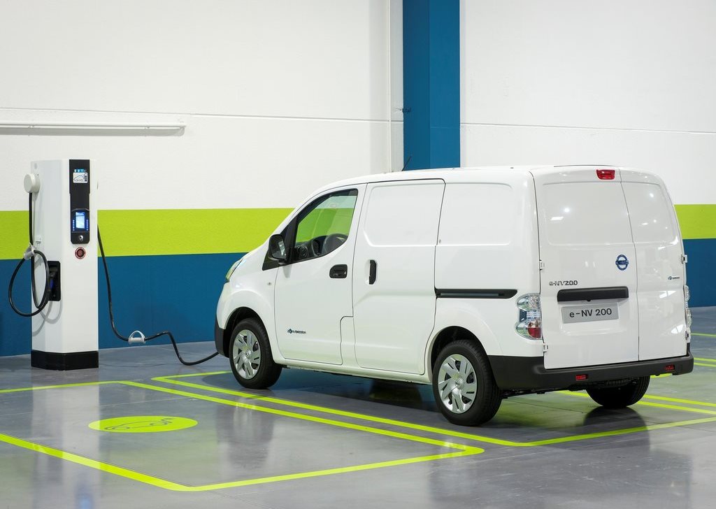 Nissan start verkoop elektrische bestelbus ...