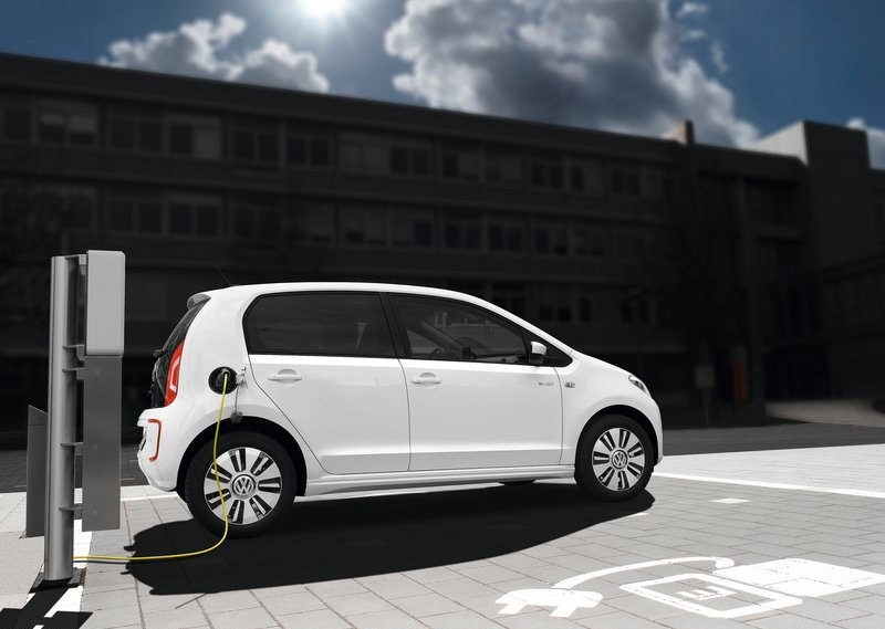 ‘Elektrische Volkswagen e-up! net zo veilig als conventionele versie’ ...