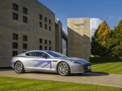 Over twee jaar elektrische Aston Martin RapidE ...