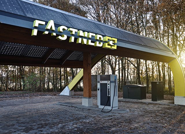 Fastned haalt vier miljoen euro binnen ...