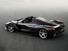 Ferrari, wat krijgen we nou? ...