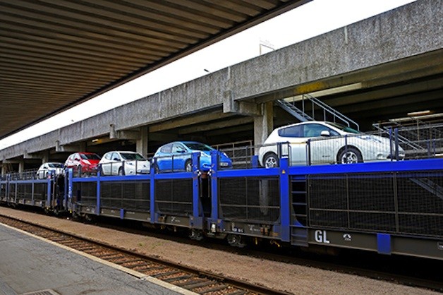Nissan LEAF gratis met de trein mee op vakantie door Frankrijk ...