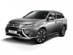 Een kwart van alle Outlanders PHEV ging naar Nederland ...