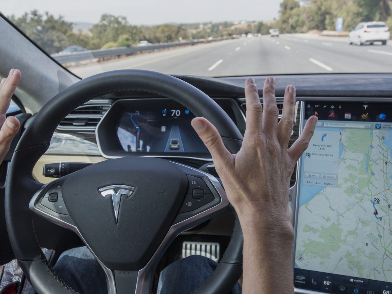 Zelfrijdende Tesla