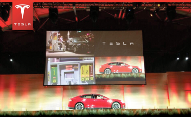 Tesla vertelt meer over zijn accuwisselstations ...