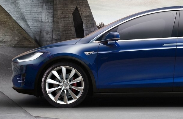 Elon Musk: ‘Tesla MPV op Model X-platform’ ...