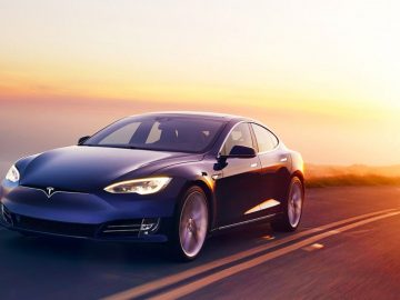 Tesla Model S 2018