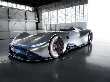 Mercedes-Benz EQ Silver Arrow