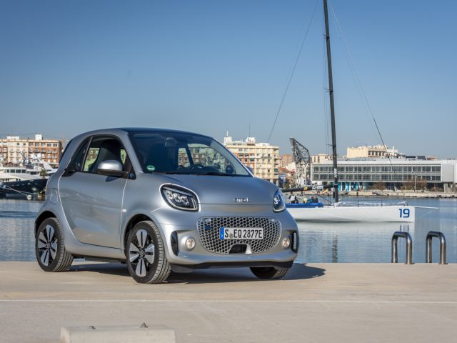 smart EQ fortwo, coupe, cool silver, prime line, interior black fabric with grey ...