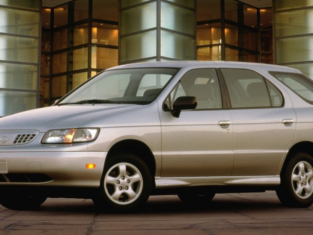 EV’s van Toen: 1997 Nissan Altra EV ...