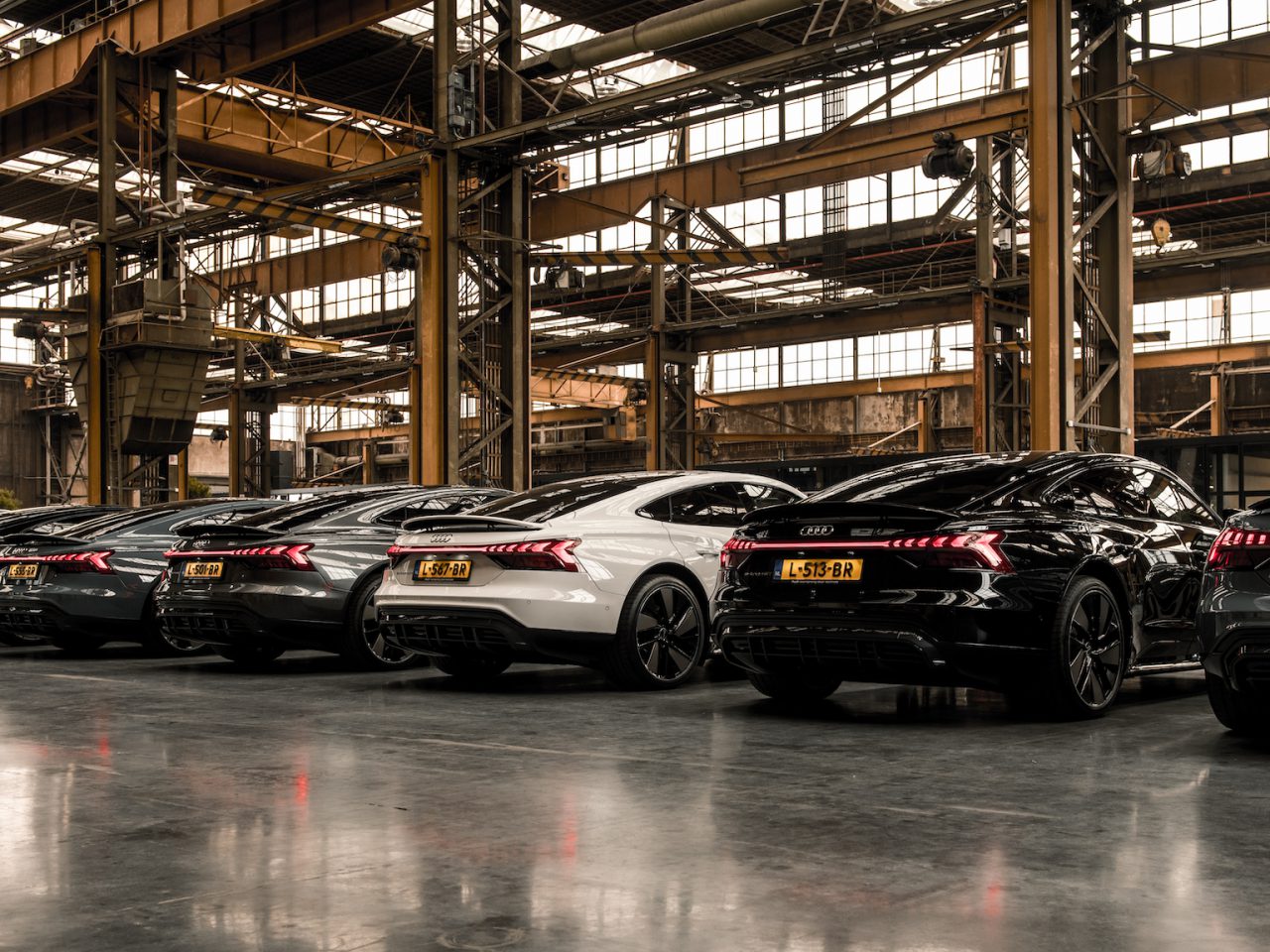Eerste 24 Audi’s e-tron GT gearriveerd in Nederland ...