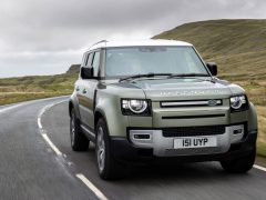 Land Rover test waterstoftechniek met prototype Defender ...