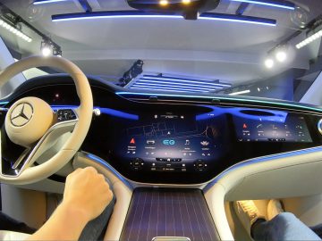 Eerste indruk Hyperscreen van Mercedes-Benz EQS (2021) ...