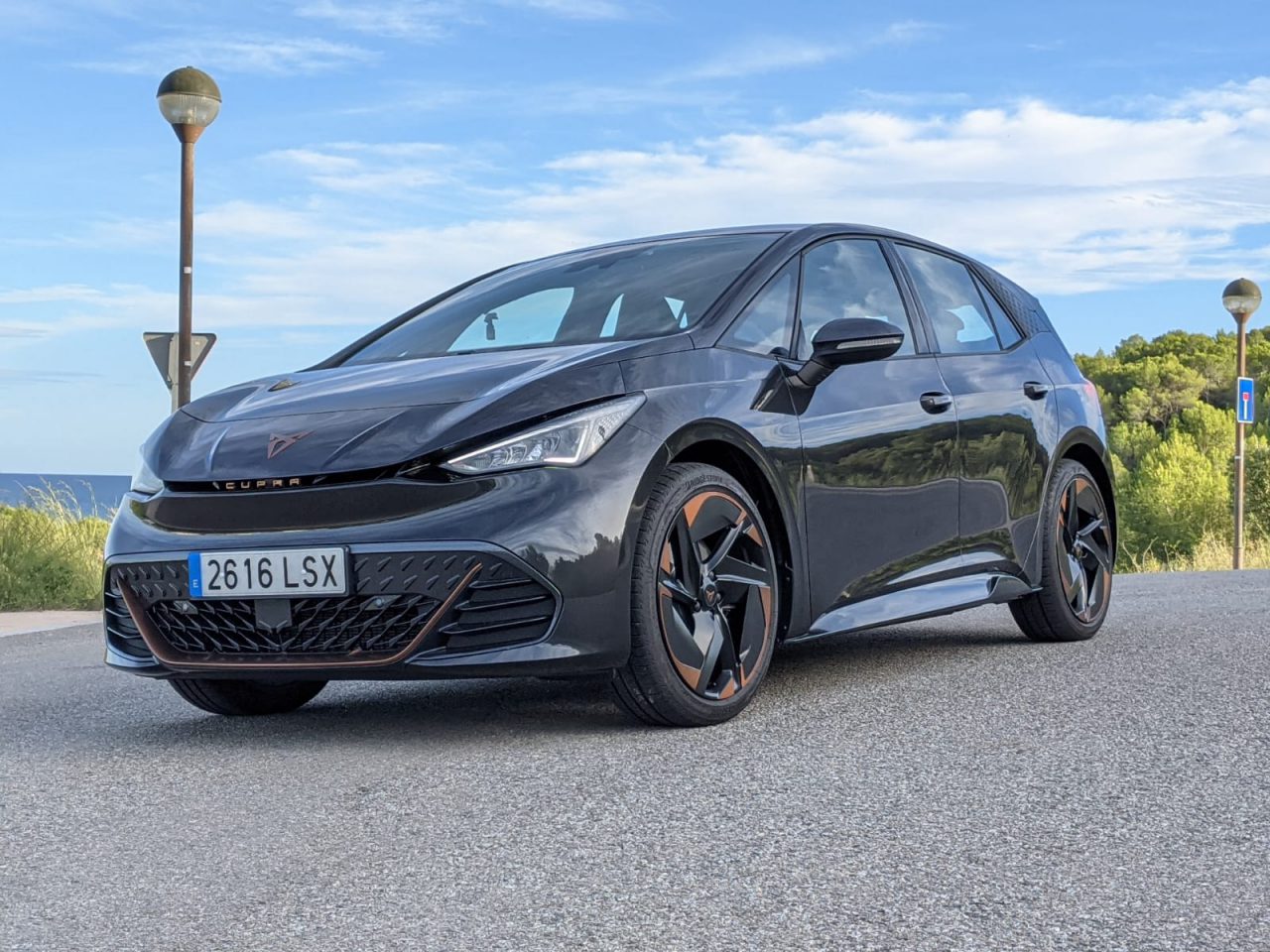 Autotest – Cupra Born (2022) – Hoe sportief is ie? ...