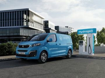 Stellantis komt dit jaar nog met bedrijfswagen op waterstof ...