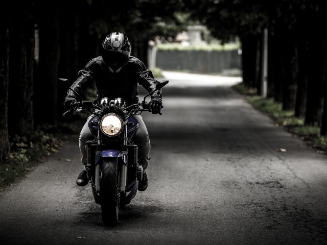 Dit zijn de 5 redenen waarom je een integraalhelm moet kopen als motorrijder ...