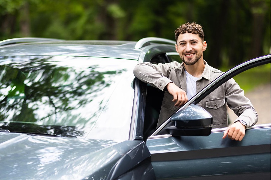 Private lease is zorgeloos rijden voor een vast bedrag per maand ...